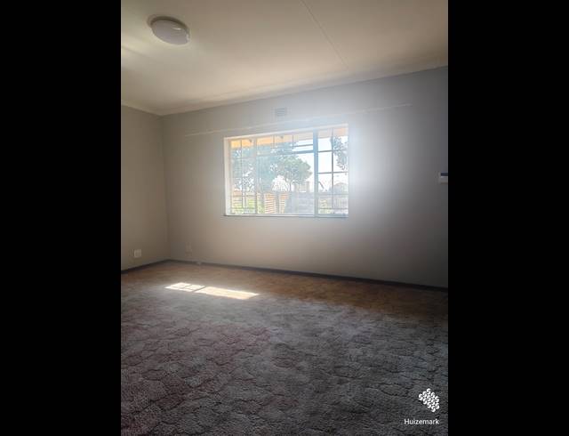 3 BEDROOM HOUSE TO LET IN VAALPARK